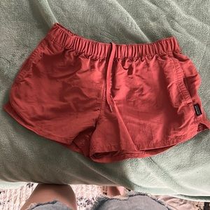 Patagonia Women's Barely Baggies™ Shorts - 2½", size XS, color rust red